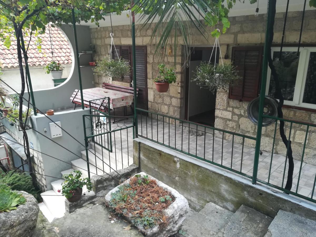 Apartmani Maruncic Omis Exterior photo